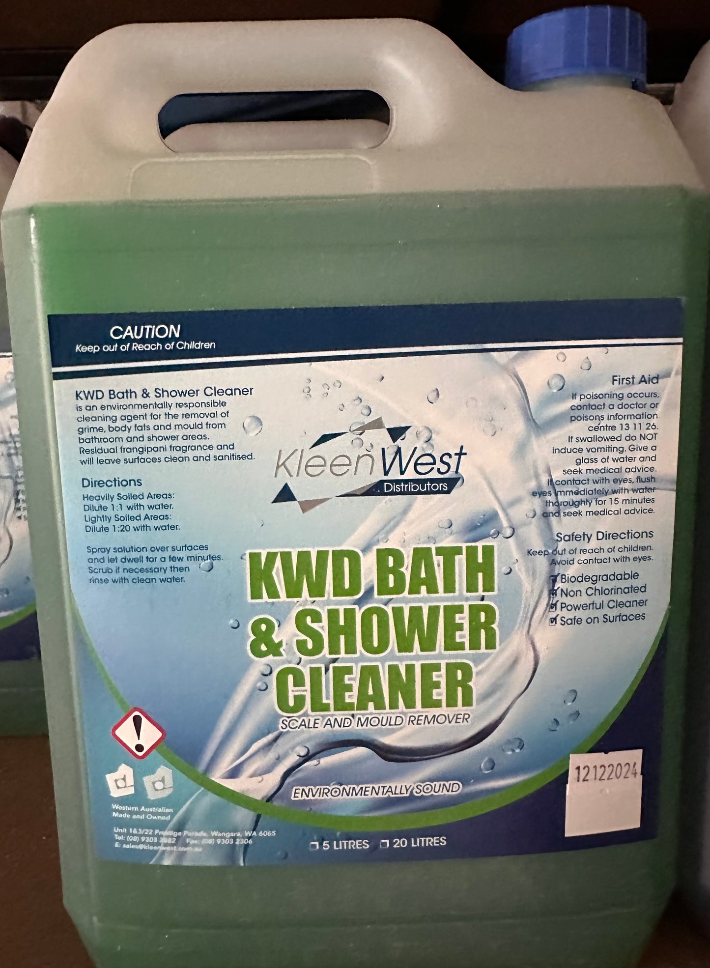 Bath & Shower Cleaner