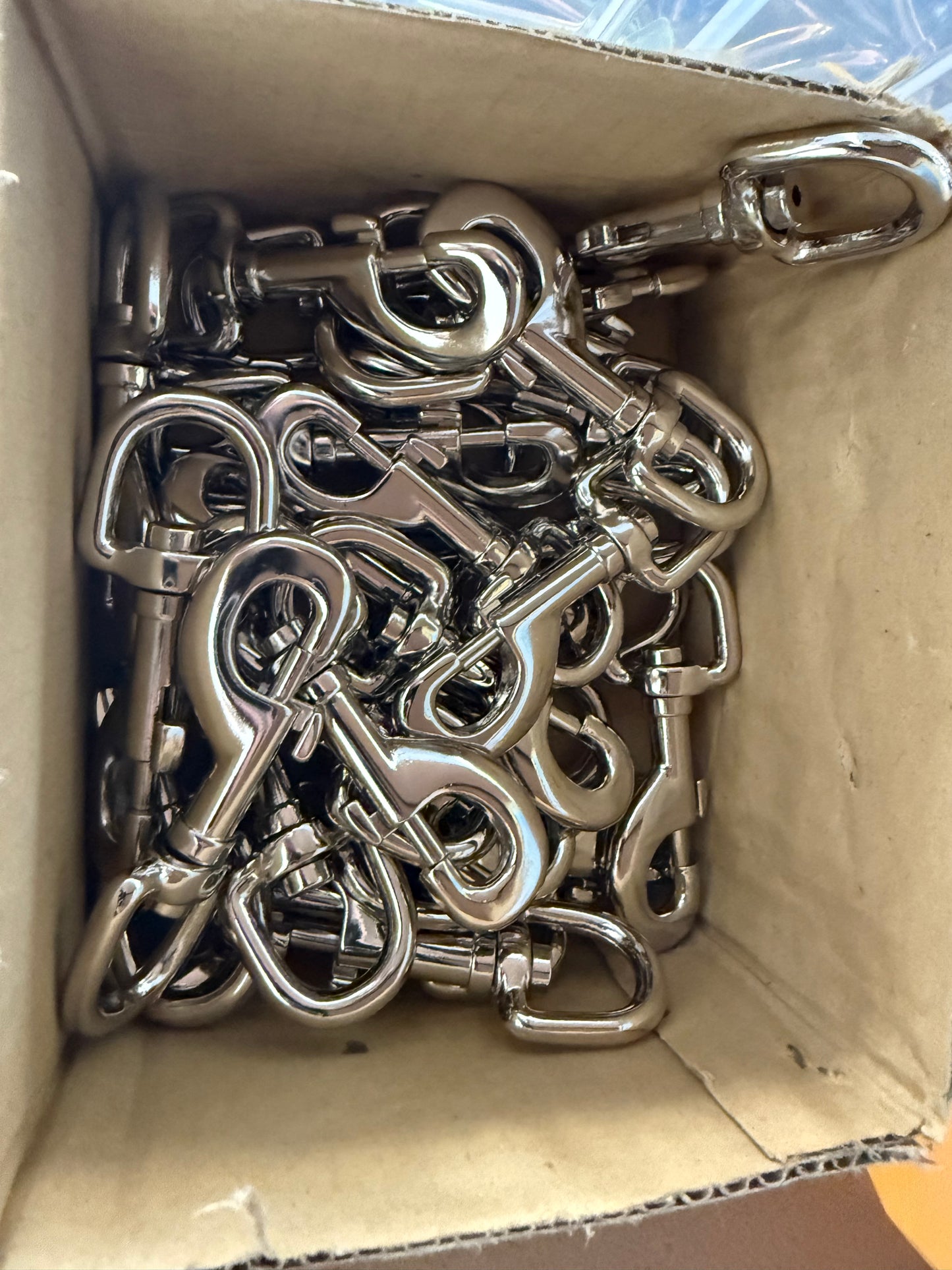 Dog clips
